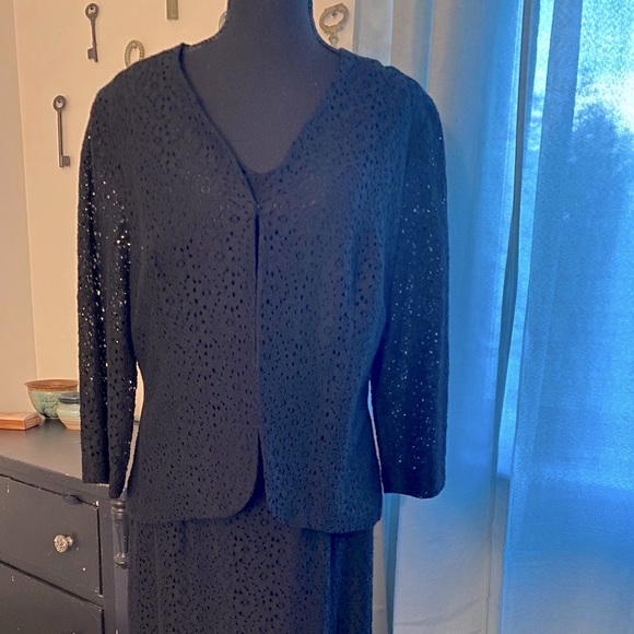 2 piece set, the perfect little black eyelet dress & NWT matching jacket - Picture 10 of 14